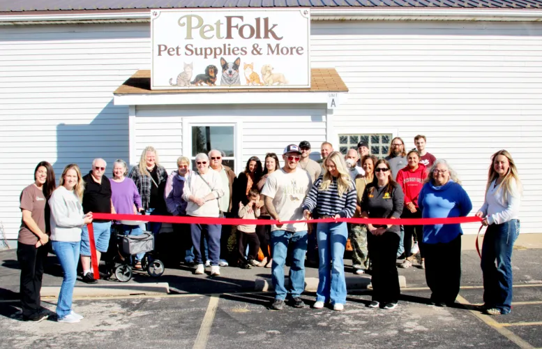 New Lisbon business offering pet food and supplies